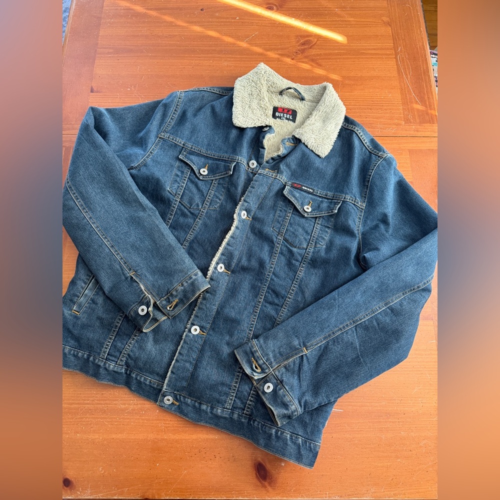 Diesel Classic Blue Denim Jacket with Cream Sherpa Collar and Inner Layer